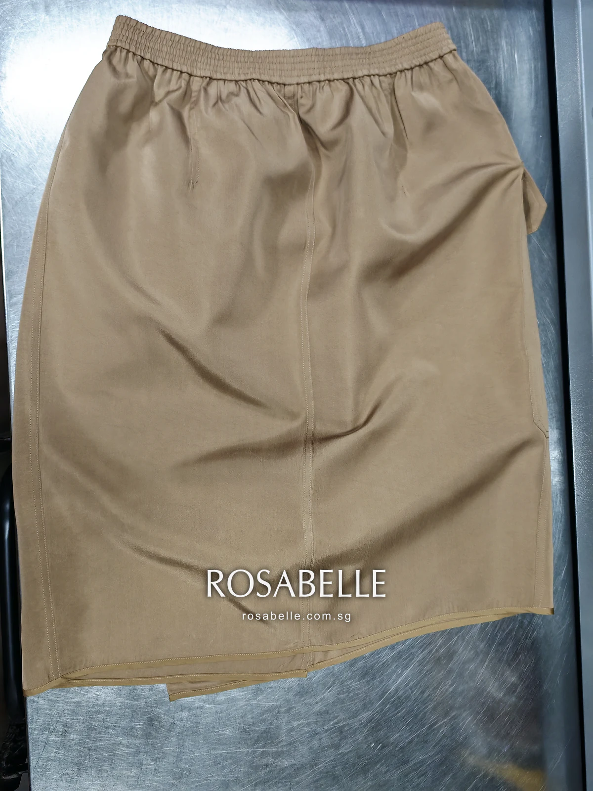 Back of the silk skirt after cleaning, the gathered waist and the silk even to the hem